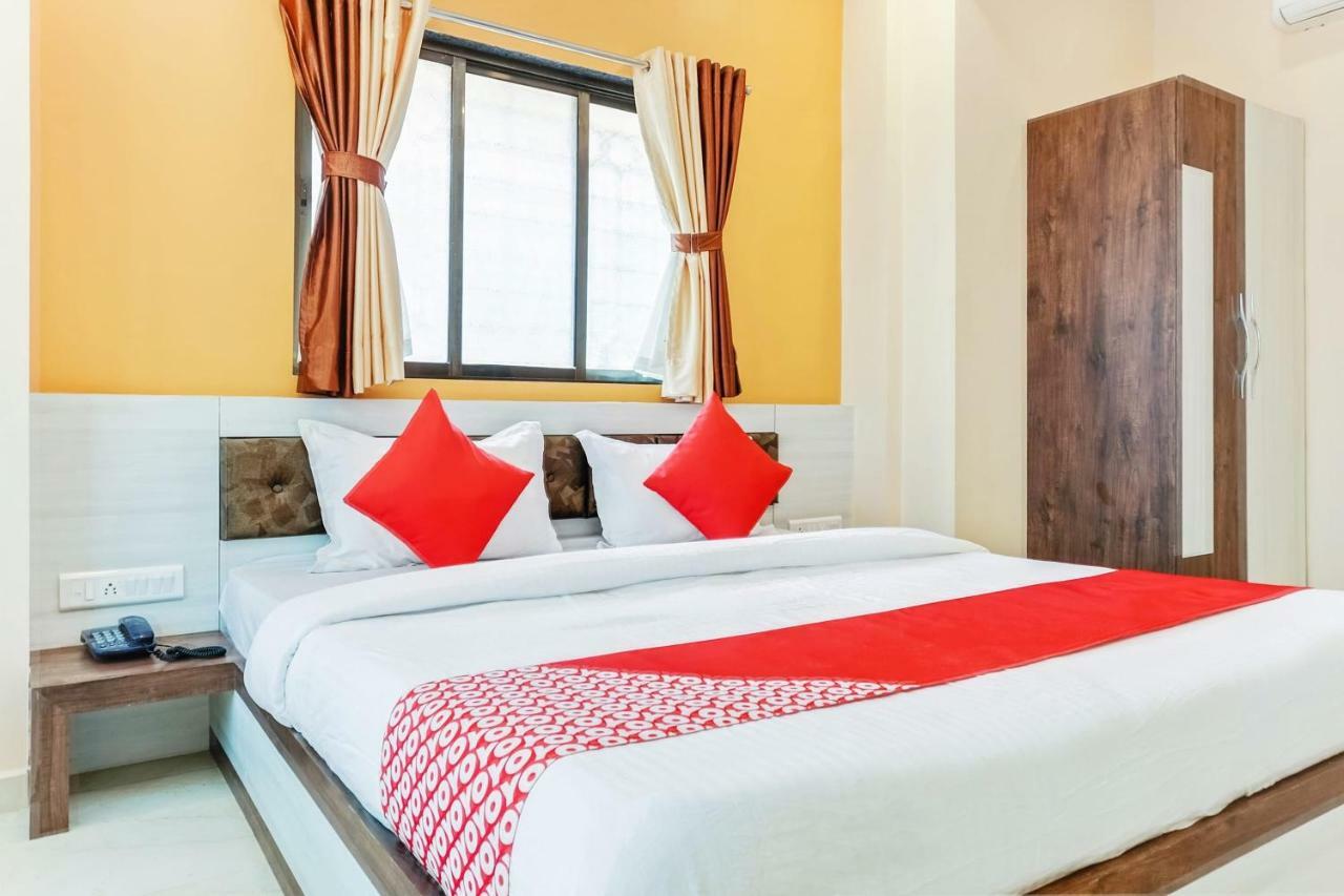 Oyo 29634 Hotel Navalai Pride Ratnagiri Bagian luar foto